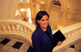 Worker in the Maryland State House